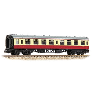 374-060E BR Mk1 SK Second Corridor BR Crimson & Cream