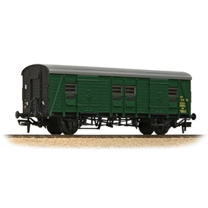 39-527A SR PMV Parcels & Miscellaneous Van BR Green