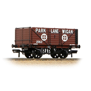 37-082C 7 Plank End Door Wagon Park End Wigan Brown