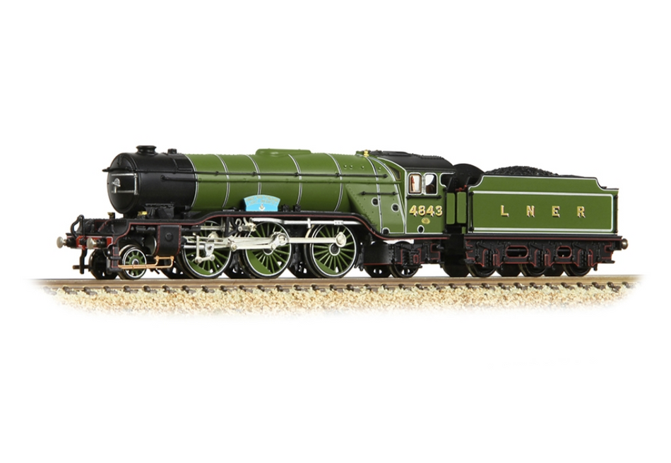 372-611 LNER V2 4843 'Kings Own Yorkshire Light Infantry' LNER Lined Green Steam Locomotive