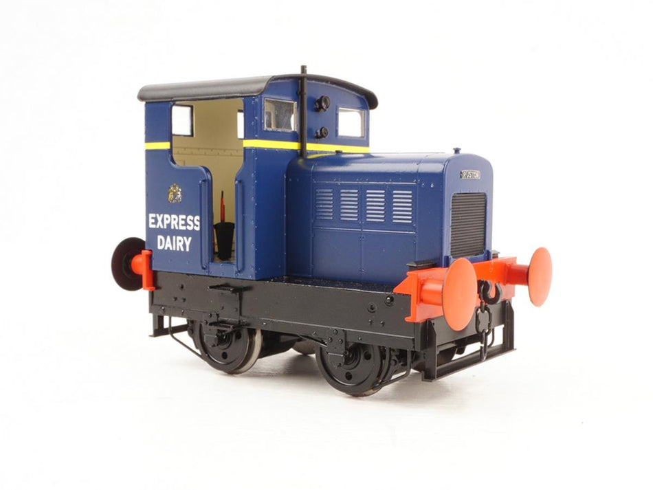 9038 - O Gauge Ruston & Hornsby 48DS Open Cab Express Dairy Blue