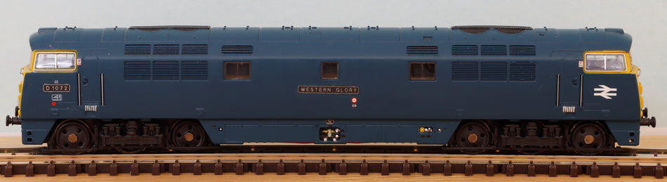 2D-003-005 Dapol Class 52 D1072 "Western Glory" in BR blue with full yellow ends