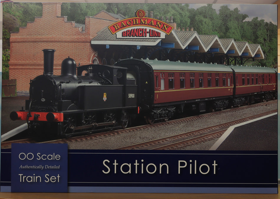 30-180 Bachmann The Station Pilot train set with LNWR 'Coal Tank' and three Mk1 coaches
