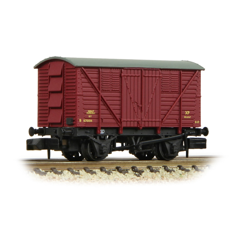 373-740B BR 10T Meat Van BR Crimson