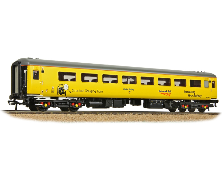 39-682 BR Mk2F ex-TSO Structure Gauging Train Coach Network Rail Yellow
