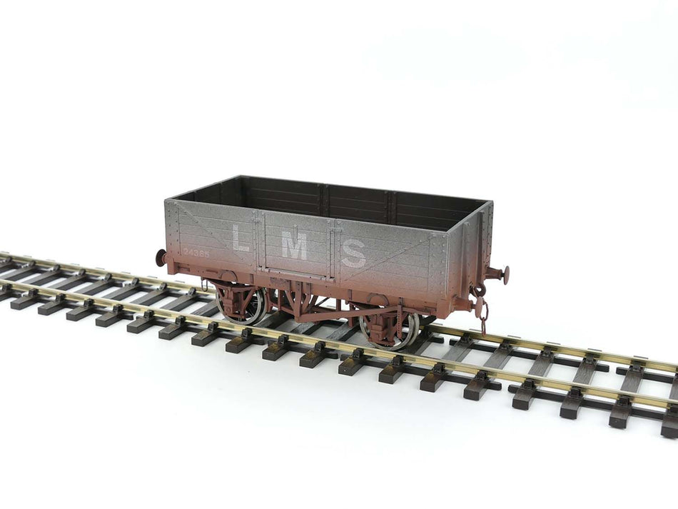 Dapol 7F-051-058W 5 Plank Wagon LMS 24365 Weathered