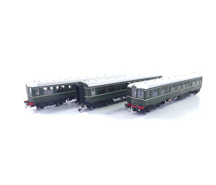 Heljan Class 104 3 Car DMU M50422/M59134/M50426 BR Early Green