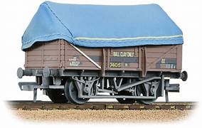 33-085B 5 Plank UCV China Clay Wagon. BR Bauxite with Hood