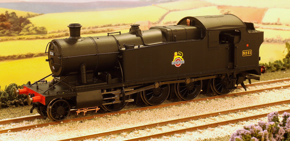 R3463 Hornby Class 52xx 2-8-0T 5231 in BR black with early emblem