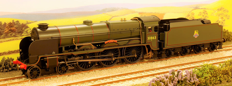 R3635 Hornby Class 'Lord Nelson' 4-6-0 30863 "Lord Rodney" in BR green with early emblem