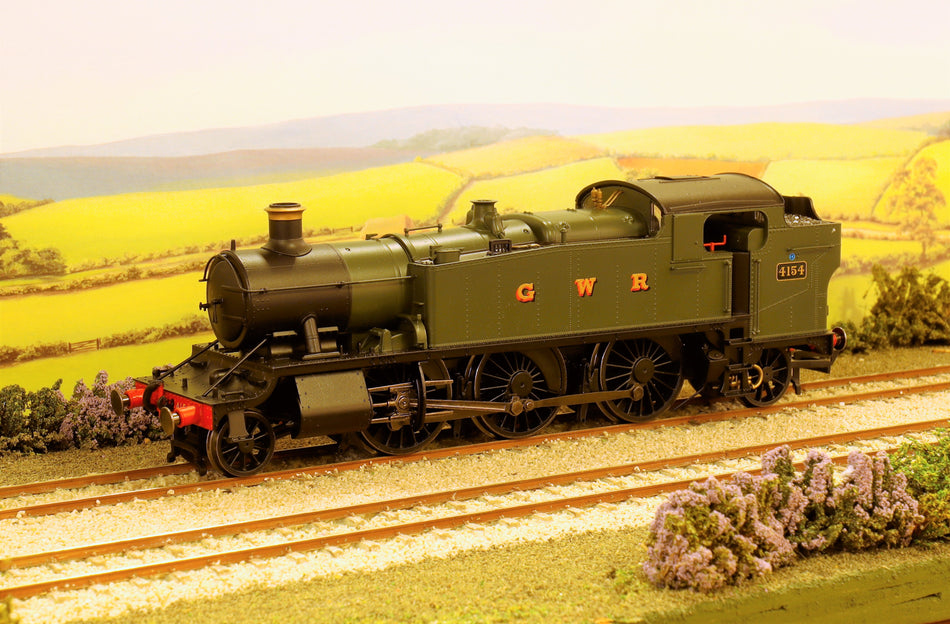 R3719 Hornby Class 5101 'Large Prairie' 2-6-2T 4154 in GWR green